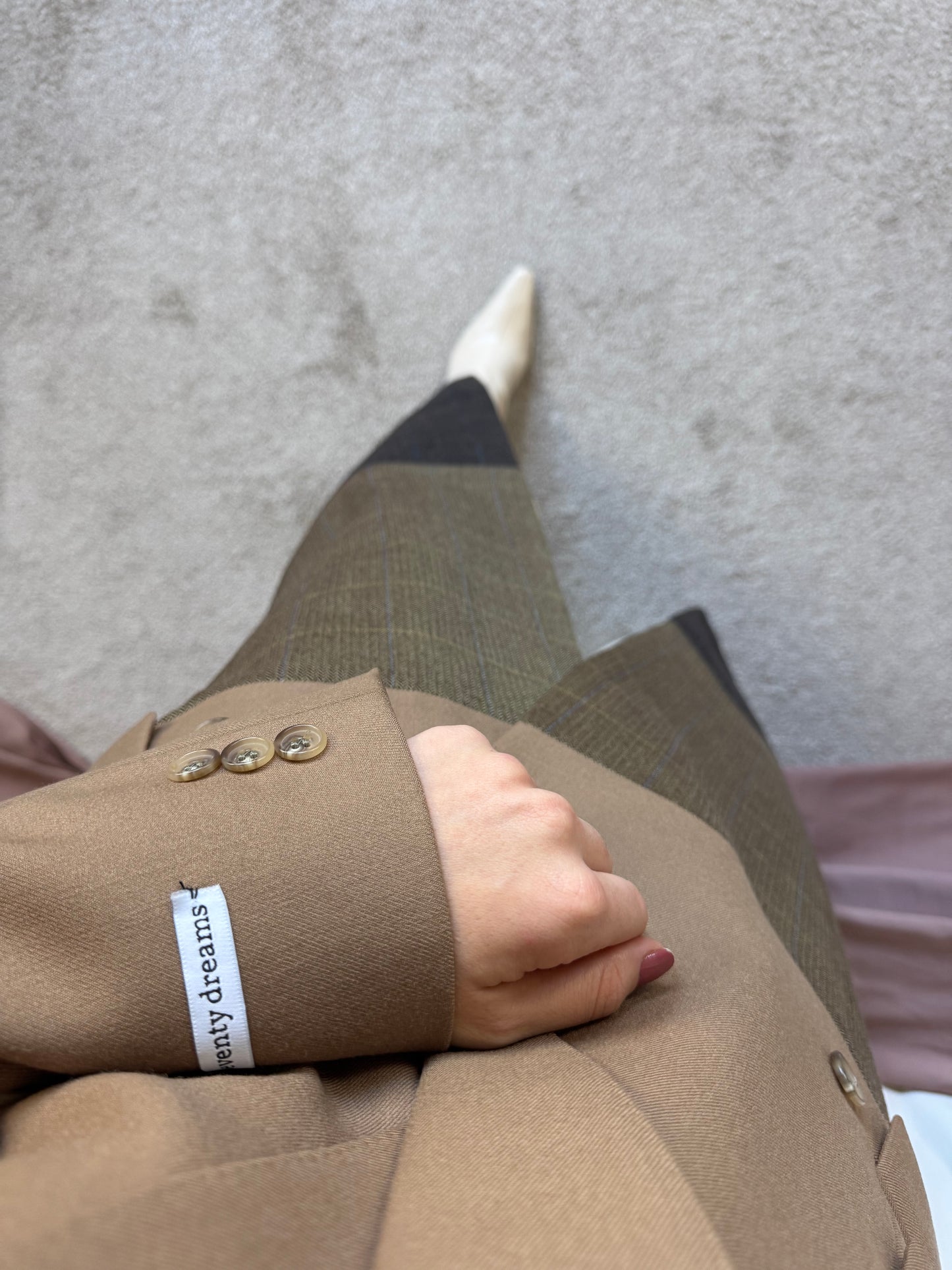 PALTON SEVENTY DREAMS DIN LANA cu cordon