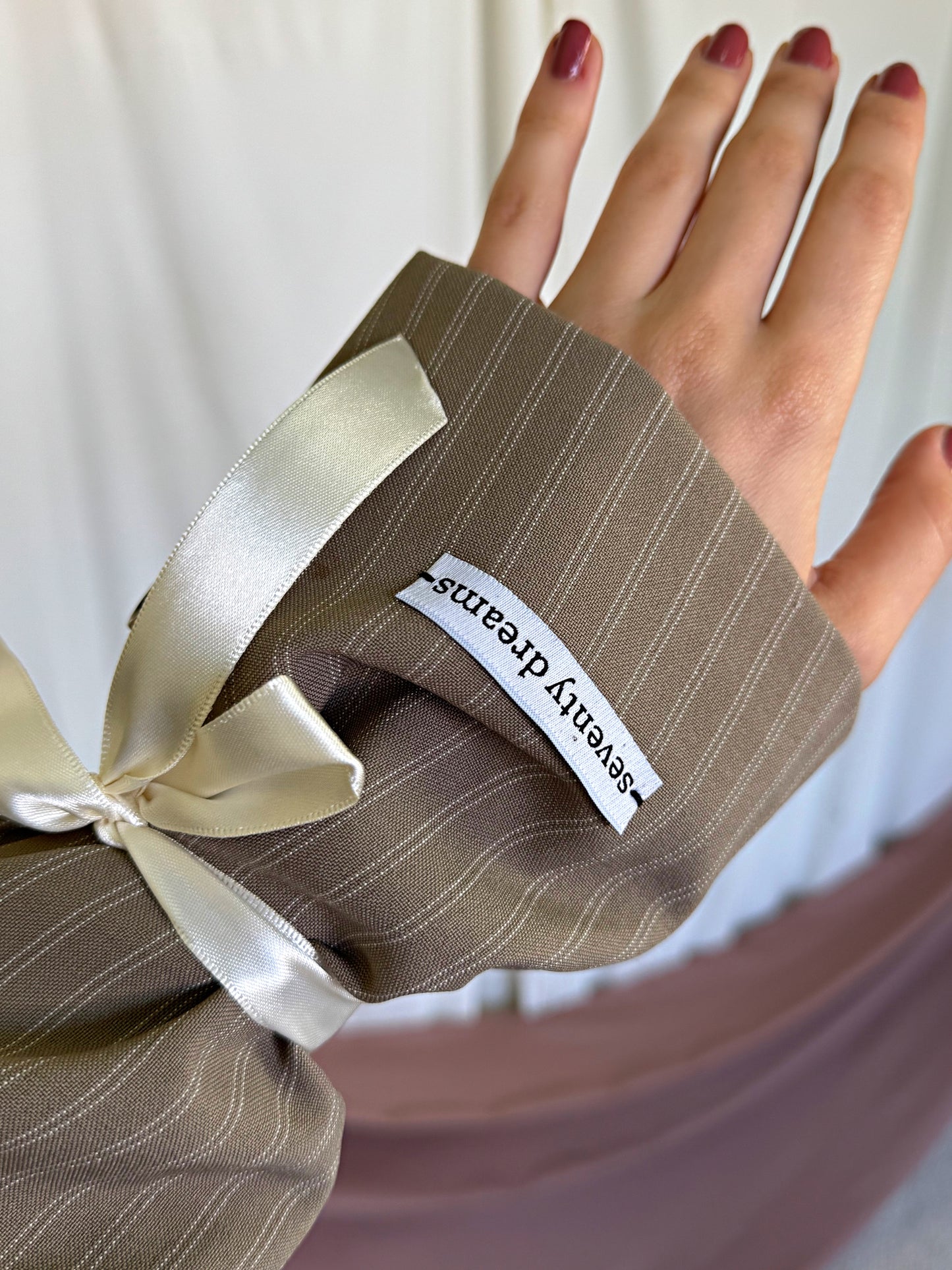 Costum SEVENTY DREAMS