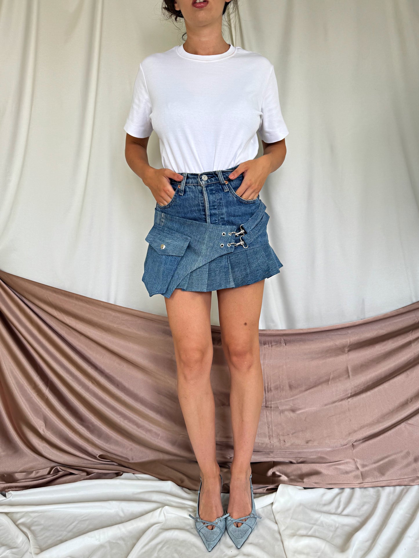 Fusta denim LEVI'S mini (XS- S)