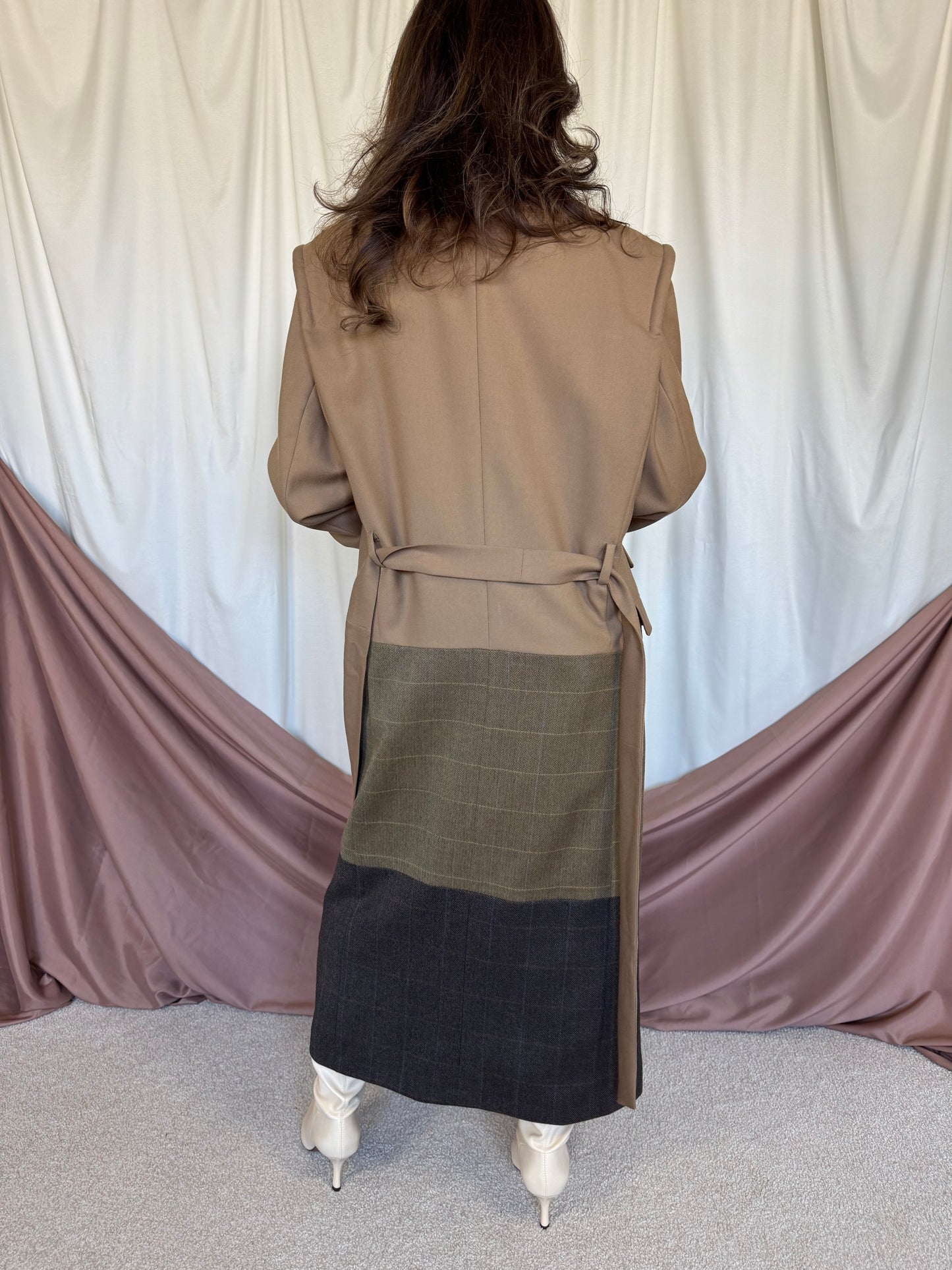 PALTON SEVENTY DREAMS DIN LANA cu cordon