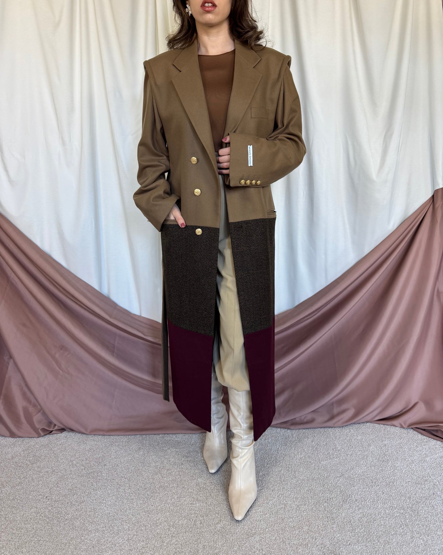 PALTON SEVENTY DREAMS DIN LANA SI CASMIR cu cordon