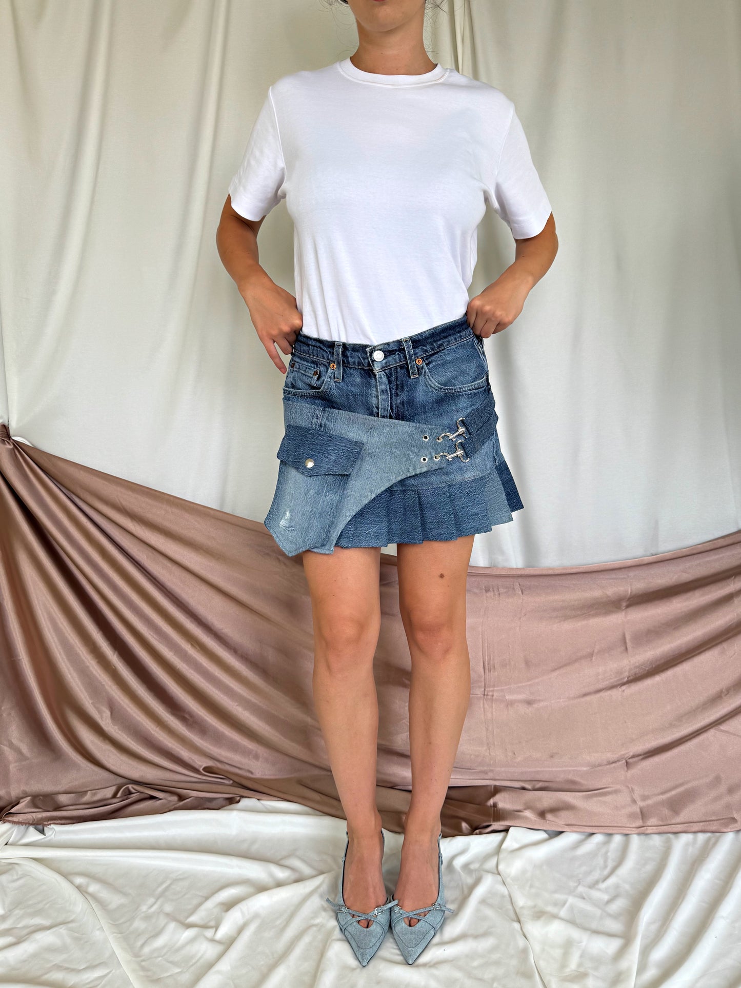 Fusta denim LEVI'S mini ( M )